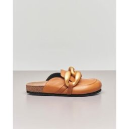 Bervicato Slippers in pelle color cuoio con punta arrotondata e maxi catena dorata