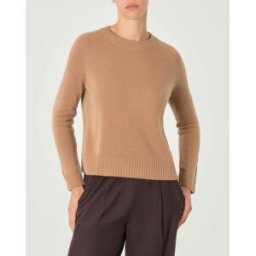 Cachemire Line Maglia color cammello in cashmere con scollo tondo e spacchetti laterali