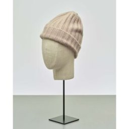 S. Moritz Berretto color noce in puro cachemire a coste con risvolto