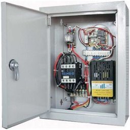 Pramac QUADRO AD INTERVENTO AUTOMATICO PER GENERATORE PMD500 APPLICAZIONE A PARETE