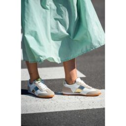 Sneakers Bianche e Beige con Banda Laterale Oro TALEMI 24250 37