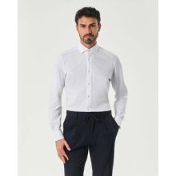 Xacus Camicia bianca tinta unita in tessuto tecnico active tailor fit
