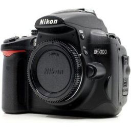 Nikon D5000 (Condition: Buono)