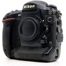 Nikon D4 (Condition: Buono)