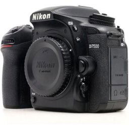 Nikon D7500 (Condition: Eccellente)