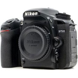Nikon D7500 (Condition: Eccellente)