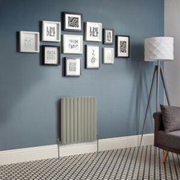 HudsonReed Radiatore di Design Orizzontale Verde (Sage Leaf Green) - 635mm x 590mm - Pannello Doppio - Revive