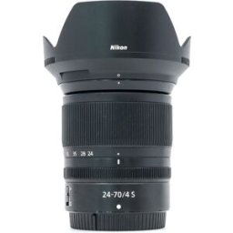 Nikon Nikkor Z 24-70mm f/4 S (Condition: Eccellente)