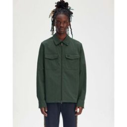 Giacca overshirt Fred Perry verde militare in tessuto crinkle
