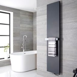 HudsonReed Radiatore di Design Verticale con Porta Asciugamani Antracite - 1800 x 500mm - 1123W - Rubi