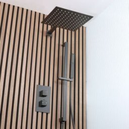 HudsonReed Sistema Doccia con Miscelatore Termostatico con Deviatore, Soffione da 300mm e Asta Saliscendi con Doccetta (2 Vie) - Nero - Preto