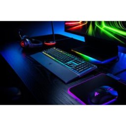 Teclado Gamer Razer Razer Ornata V3 - Alámbrico - Español - Multimedia - RGB