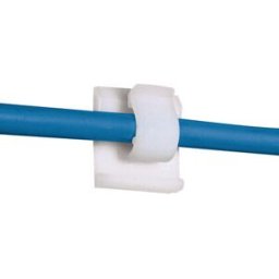 Clip Panduit ACC38-A-C - Nylon - Para Cables de Hasta 9.7 mm - Interior - 100 Piezas