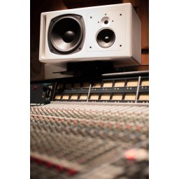 PSI Audio A25M WHITE El monitor de estudio de 3 vías más preciso de la historia