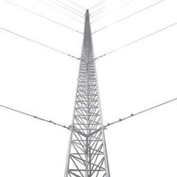 SYSCOM TOWERS Kit Torre Arriostrada KTZ-35G-027 27 m Altura Galvanizado por Inmersión en Caliente Hasta 350 kg (No incluye retenida)