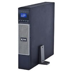 UPS Eaton 5P3000 · 3000 VA/2700 W · Torre interactiva · 7 salidas AC (6 x 5-20R, 1 x L5-30R) · Entrada L5-30P · USB · LCD · Onda sinusoidal pura · Cable 3 m · Color negro