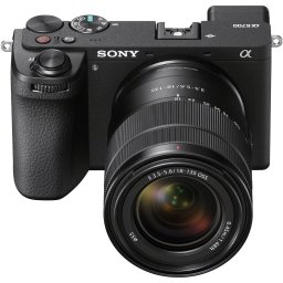 Sony A6700 + 18-135mm