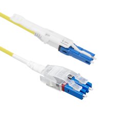 ACT RL1100 Glasvezel Patchkabel | Singlemode 9/125 OS2 Polarity Twist uniboot duplex | CS - LC connectoren | 50 cm