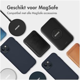 Accezz Liquid Silicone Backcover met MagSafe voor Samsung Galaxy S25 Ultra Telefoonhoesje Blauw