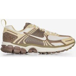 Schoenen Nike Zoom Vomero 5 Beige/bruin Dames 38