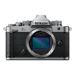 Nikon Z f Silver + 24-70mm f/4.0
