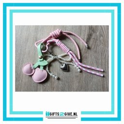 Bag Charm Kersen Roze (2)