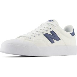New Balance - maat 41.5- 100 Unisex Sneakers - WHITE