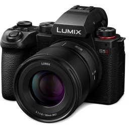 Panasonic DC-S5II + 20-60mm + 50mm