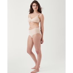 Spanx Maat S Undie-Tectable Slip - Beige