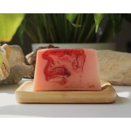 UC Natural - Strawberry With Cream body bar