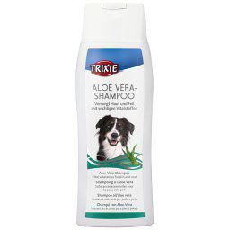 - Dubbelpak: 2 x 250 ml - Trixie Aloe Vera Hondenshampoo