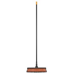 Szczotka uniwersalna FISKARS Solid L 1025926 do domu, ogrodu, tarasu i garażu