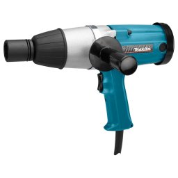 Makita - Klucz udarowy 620 W 6906