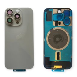 Tampa Traseira iPhone 16 Pro Cinza Com Lentes