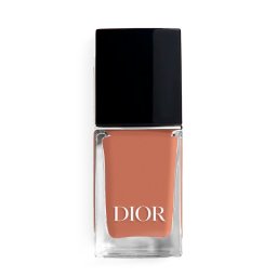 Dior Verniz de unhas Esmalte com efeito gel e cor Couture 323 DUNE