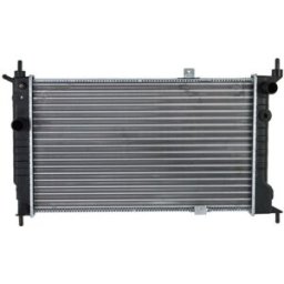 Radiador, arrefecimento do motor NISSENS 63252A