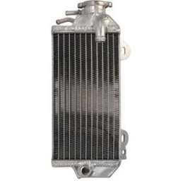 Radiador, arrefecimento do motor 4 RIDE RAD-147R