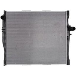 Radiador NISSENS 654790