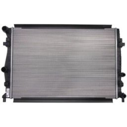Radiador, arrefecimento do motor VALEO 735556