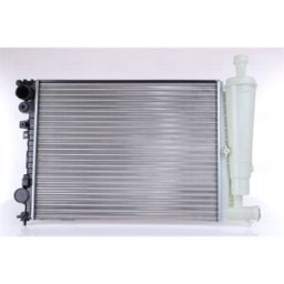 Radiador, arrefecimento do motor NISSENS 61396