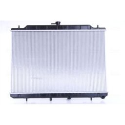 Radiador, arrefecimento do motor NISSENS 67365