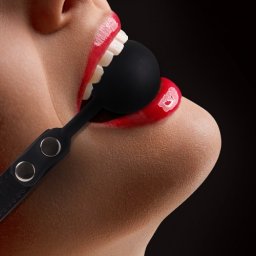 Mordaça Ouch! Silicone Ball Gag Preta