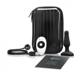 Plug Anal Recarregável C/ Comando B-Vibe Novice Preto