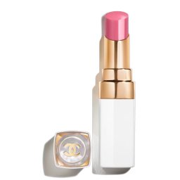 Chanel Lábios ROUGE COCO BAUME O bálsamo hidratante e embelezador com brilho colorido e intensidade personalizada BLUSHING PINK