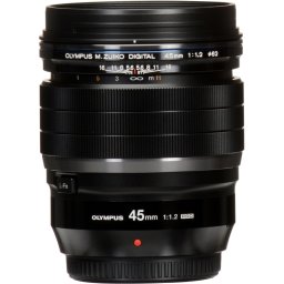 OM SYSTEM 45mm f/1.2 ED Pro Preta