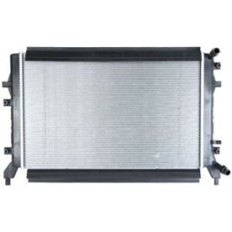 Radiador, arrefecimento do motor VALEO 735179