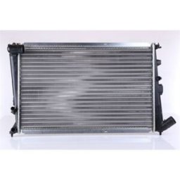 Radiador, arrefecimento do motor NISSENS 61387