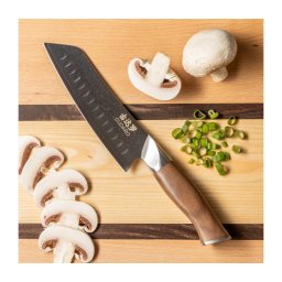 Gudaro - Faca de cozinha em aço Damasco TAKUMI 7", 67 camadas de aço, comprimento 17,5 cm, cabo em nogueira