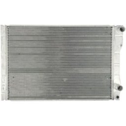 Radiador, arrefecimento do motor NISSENS 63881