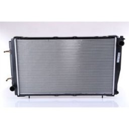 Radiador, arrefecimento do motor NISSENS 641111